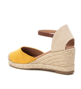 Xti Espadrilles en cuir jaune 140746