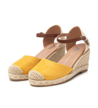 Xti Espadrilles en cuir jaune 140746