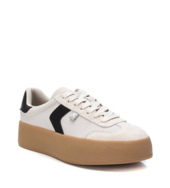 Xti Trainers 142953 white