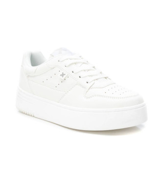 Xti Trainers 143262 white