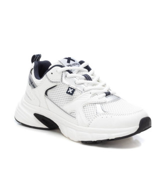 Xti Trainers 143587 white