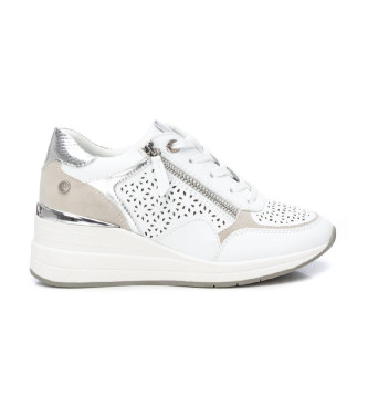 Xti Trainers 143632 white