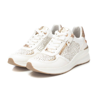 Xti Trainers 143712 white