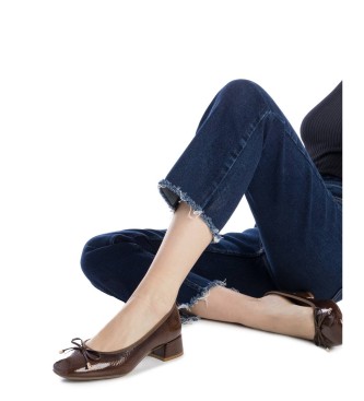 Xti Shoes 144242 brown