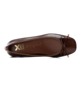 Xti Shoes 144242 brown