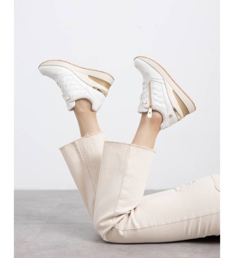 Xti Trainers 144380 white