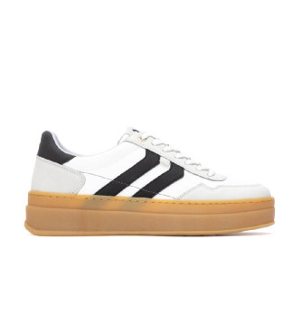 Xti Trainers 144630 white