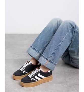 Xti Sneakers 144630 nere