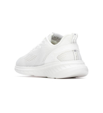 Xti Trainers 145054 white