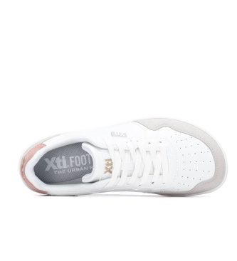 Xti Trainers 145325 white