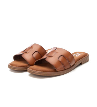 Xti Sandalias 130250 marrn
