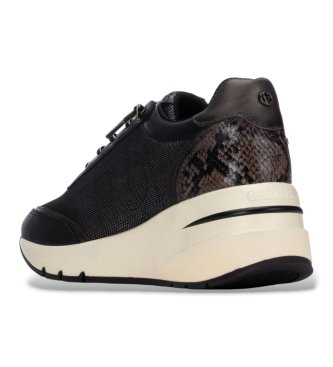 Carmela Black Leather Sneakers 164228