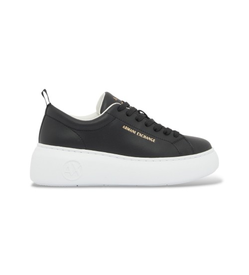 A|x Armani Exchange Zapatillas De Piel Lisa Con Suela Gruesa Y Logo En Relieve Negro