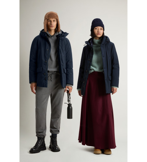 Kaufen Woolrich Arctic Cloud Parka mit navyfarbener Kapuze