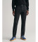 Comprare Gant Pantaloni chino slim fit Tech Prep neri