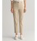 Kup Gant Spodnie chino Slim Fit beżowe