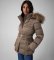 Comprare Guess Giacca corta Marina con piumino marrone