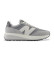 Kp New Balance Sneakers i läder 370 grå