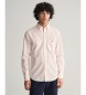 Gant Oxfordskjorta i normal passform med fina ränder i rosa