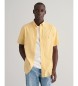 Gant Camisa Regular Fit en popelina amarillo