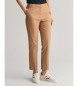 Gant Spodnie cygaretki Slim Fit brązowe