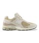 New Balance Zapatillas de piel 2002R beige