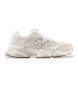 New Balance Zapatillas de piel 9060 beige