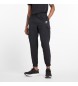 New Balance Pantalón jogger Classics Woven Cargo negro