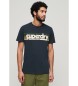 Superdry T-shirt s riscas com o logtipo Terrain em azul-marinho
