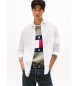 Tommy Jeans Poplinska srajca z izvezenim logotipom bela