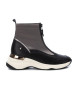 Xti Stiefelette 143066 grau