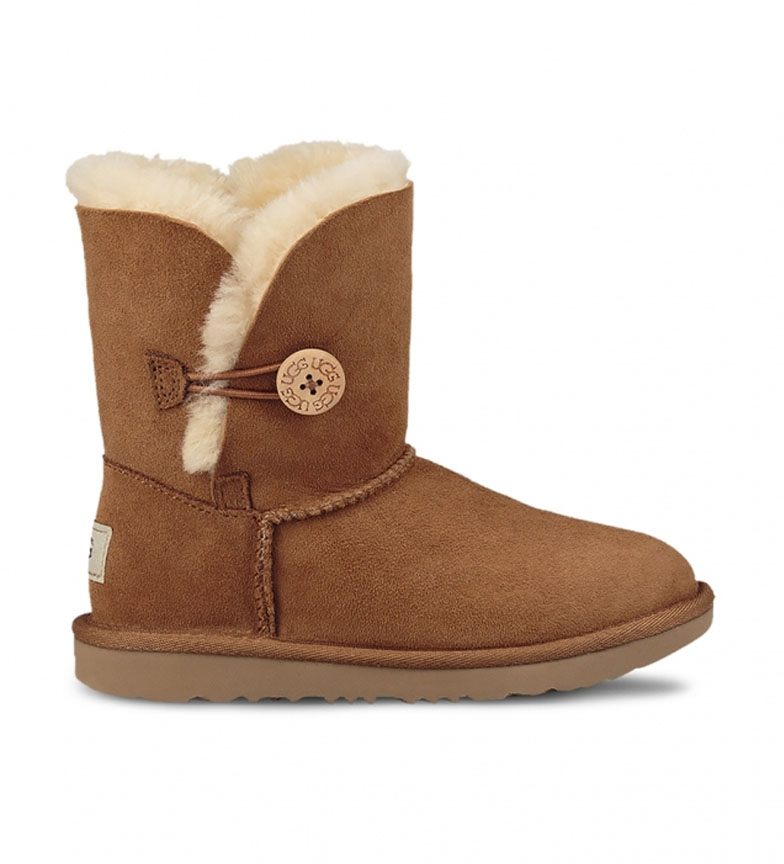 ugg button camel