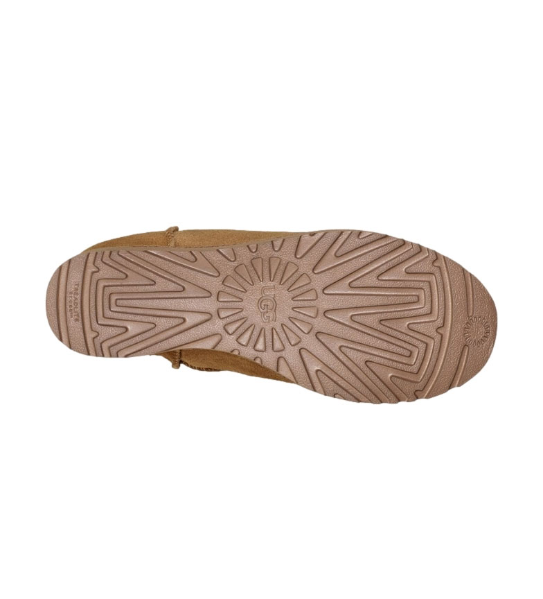 Comprar UGG Botas de piel Classic Femme Mini camel -altura cuña interior:  5cm- - tu tienda online de Trekking
